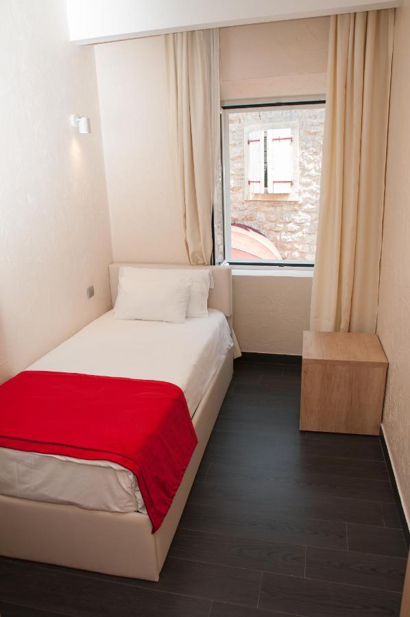 Hotel Astoria Budva Exteriér fotografie